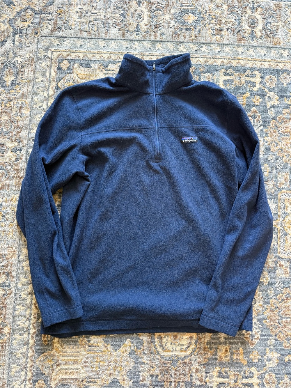 Patagonia Men’s Navy Half-Zip Fleece Pullover